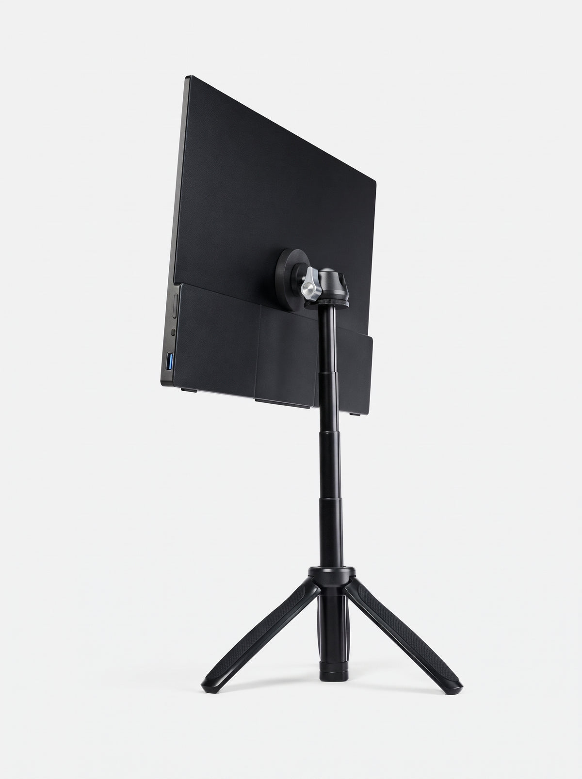 Dos de l'écran, en aluminium